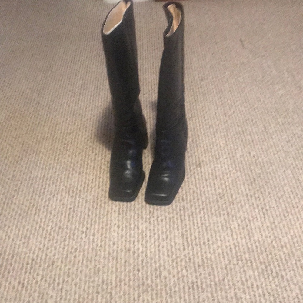 Black boots